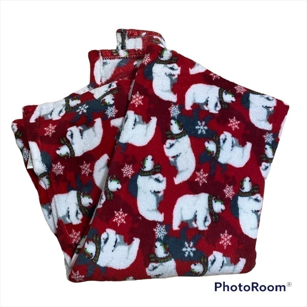 North Point Polar Bear Fleece Blanket Red White Winter Christmas
